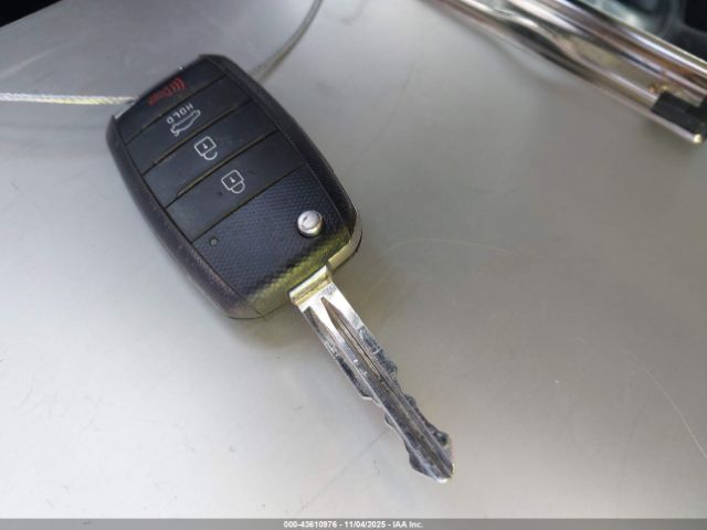 Kia Forte Lx Image 8