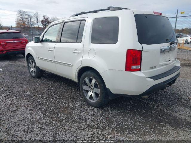 Honda Pilot Touring Image 4