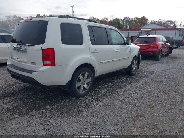 Honda Pilot Touring Image 2