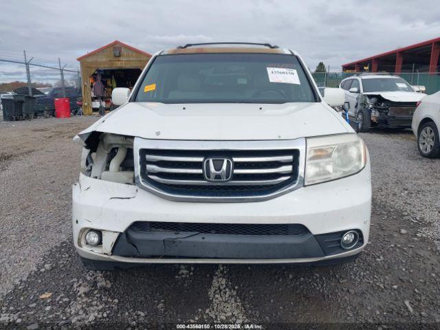 Honda Pilot Touring Image 12