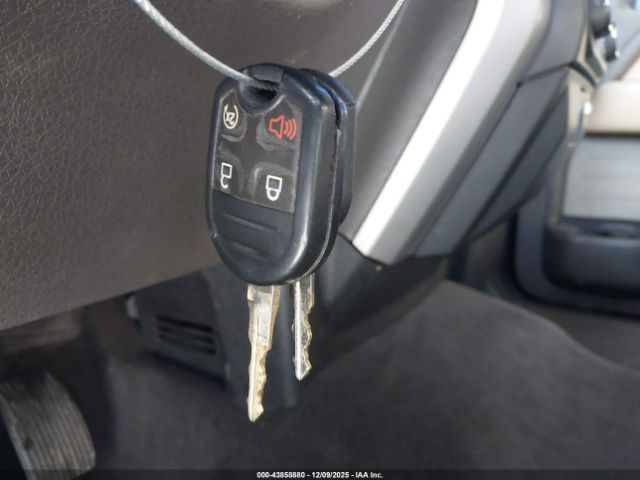 Ford F-150 Xlt Image 9