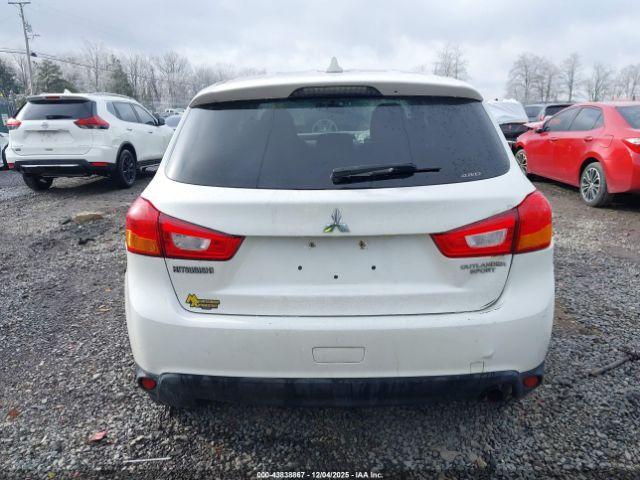 Mitsubishi Outlander 2.0 Le Image 10