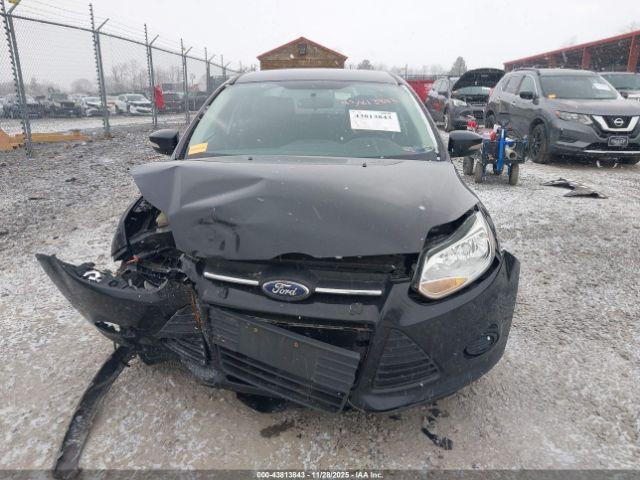 Ford Focus Se Image 13