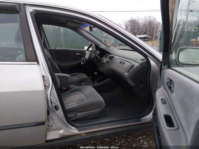 Honda Accord 2.3 Lx Image 9