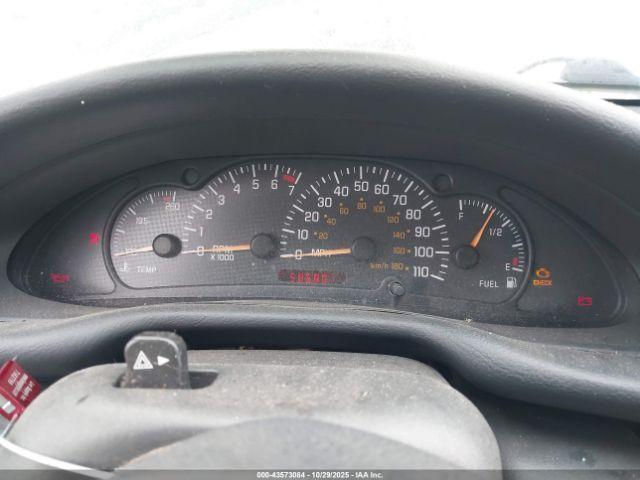 Pontiac Sunfire Image 6