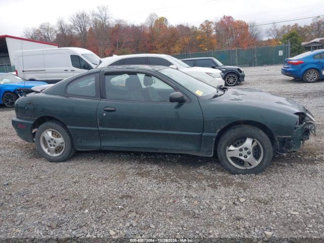 Pontiac Sunfire Image 12