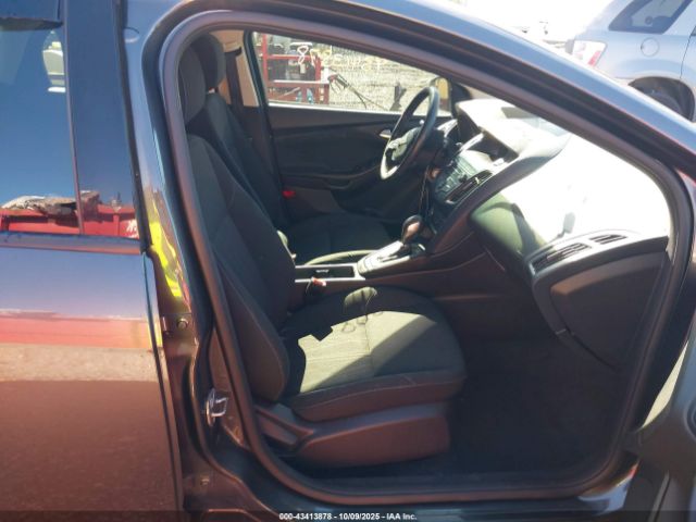 Ford Focus Se Image 19