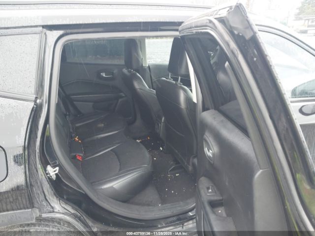 Jeep Compass Altitude 4x4 Image 13