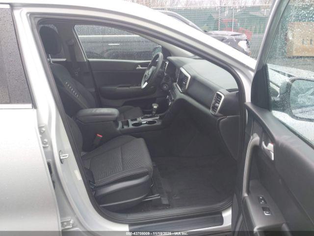 Kia Sportage Lx Image 14