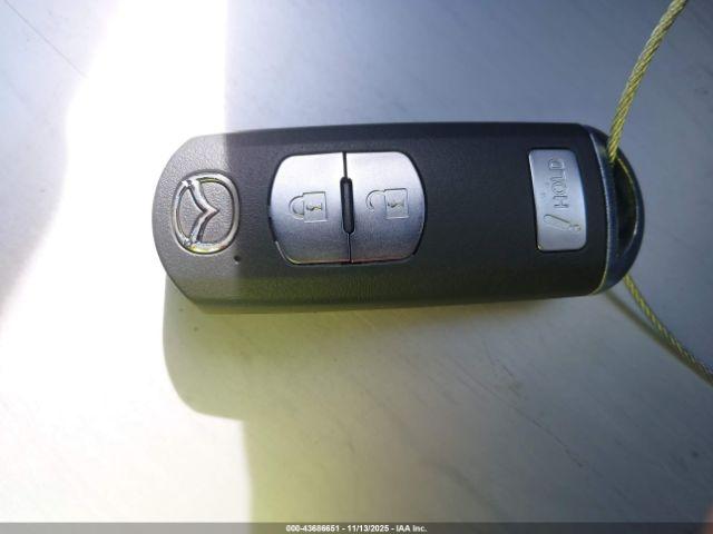 Mazda Mazda3 Grand Touring Image 13