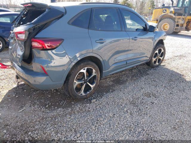 Ford Escape St-line Select Image 18