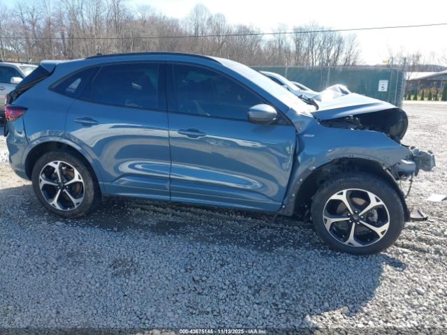 Ford Escape St-line Select Image 5