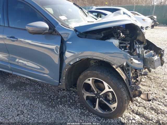 Ford Escape St-line Select Image 11