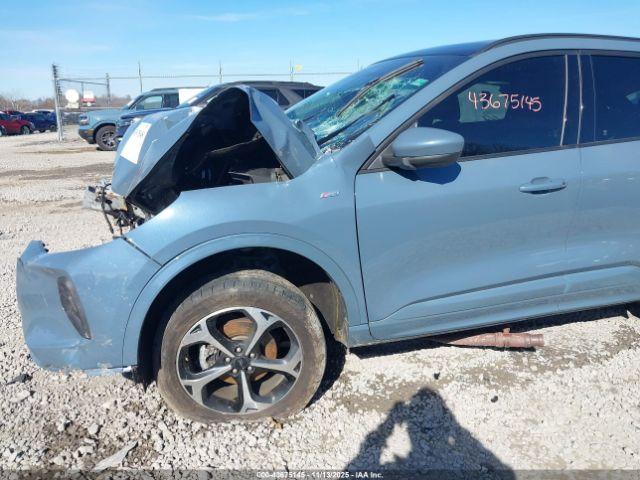 Ford Escape St-line Select Image 4