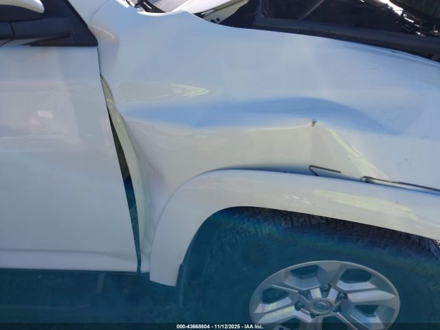 Toyota 4Runner Sr5 Premium Image 15