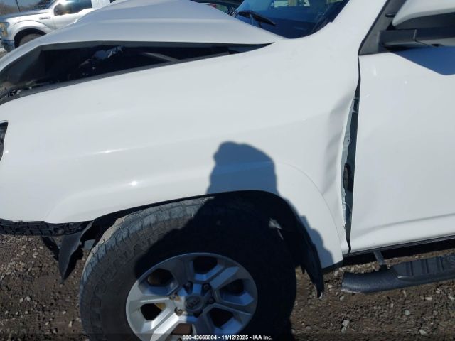 Toyota 4Runner Sr5 Premium Image 19