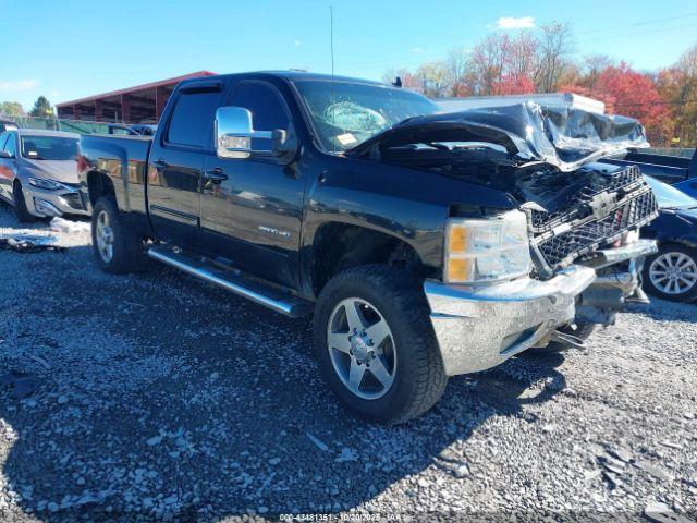 Salvage Chevrolet Silverado 2500