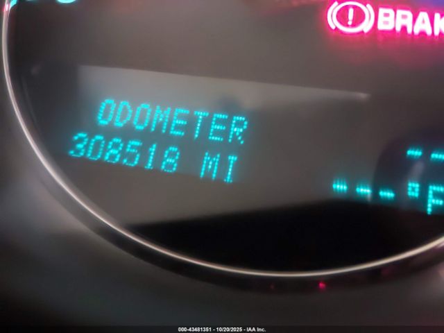 Chevrolet Silverado 2500 Ltz Image 13