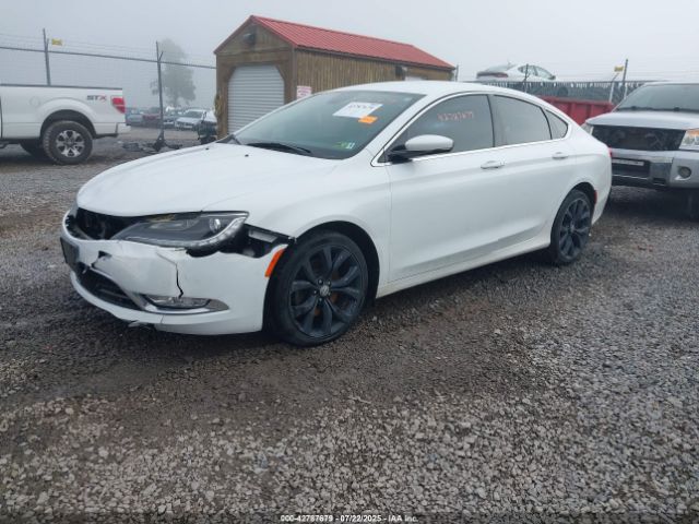 Chrysler 200 C Image 4