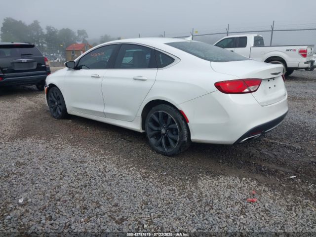 Chrysler 200 C Image 6
