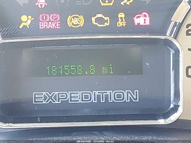 Ford Expedition Xlt Image 15