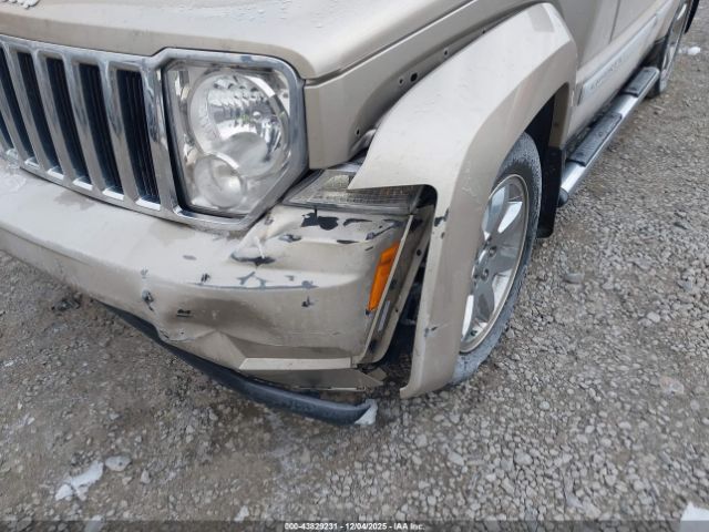 Jeep Liberty Limited Image 12