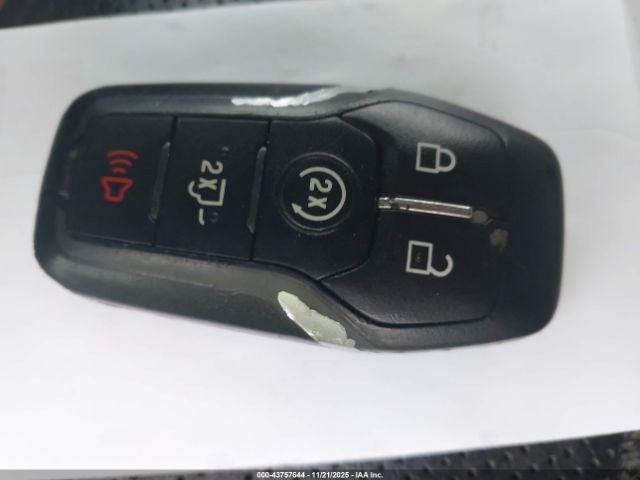 Ford F-150 Lariat Image 3