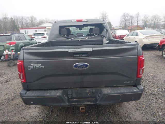 Ford F-150 Lariat Image 9