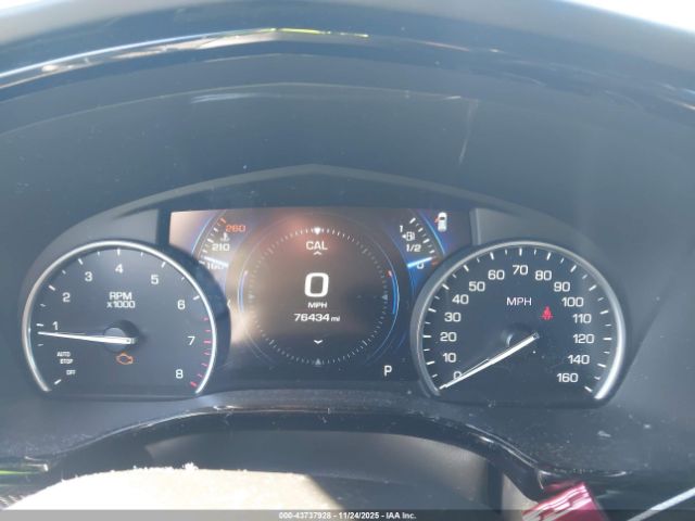 Cadillac XT5 Platinum Image 3