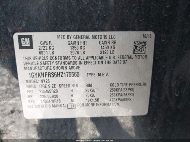 Cadillac XT5 Platinum Image 2