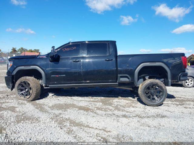 GMC Sierra 2500 Image 7